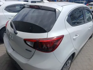 Mazda Demio 2018 White