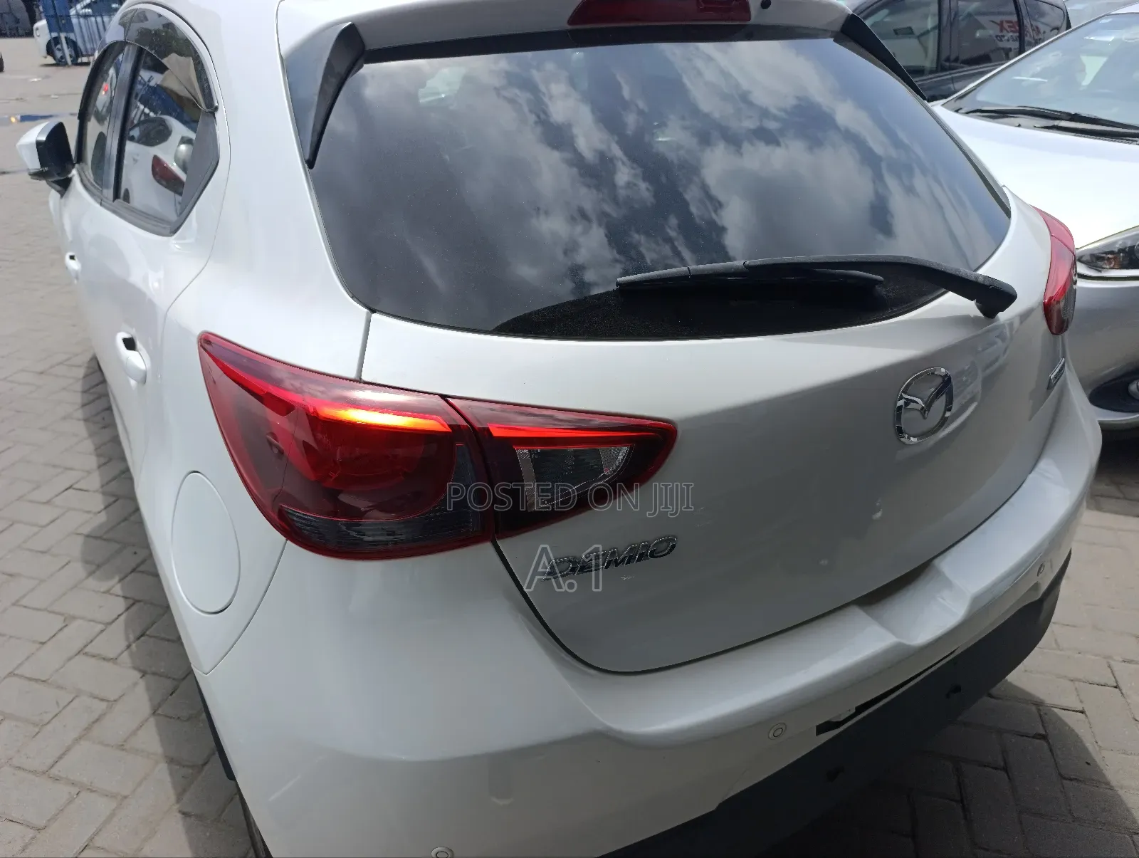 Mazda Demio 2018 White