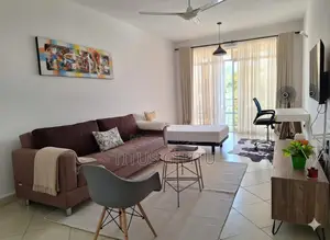 Luxury 1 Bedroom Airbnb Nyali | Balcony Views | Near Beach |