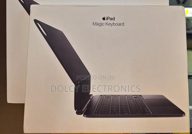 iPad Magic Keyboard 13" M4/M5 - thumbnail 2