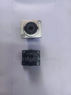 Female Speakon Connectors With Metal Plate