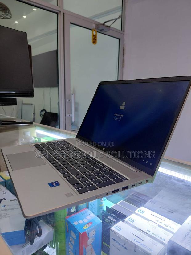 Laptop HP 8GB Intel Core I5 SSD 256GB - thumbnail 3