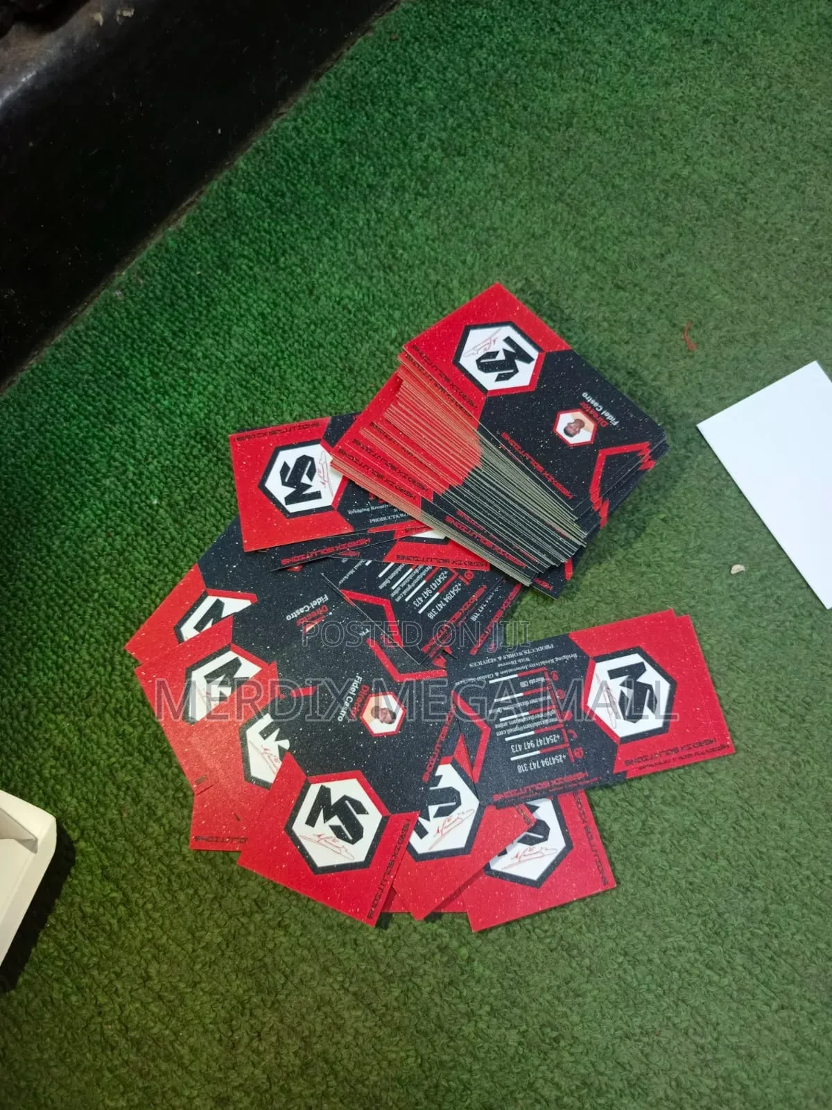 Executive Business Cards, Cards