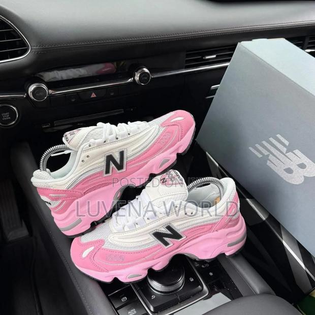 New Balance 1000 Peach - main view