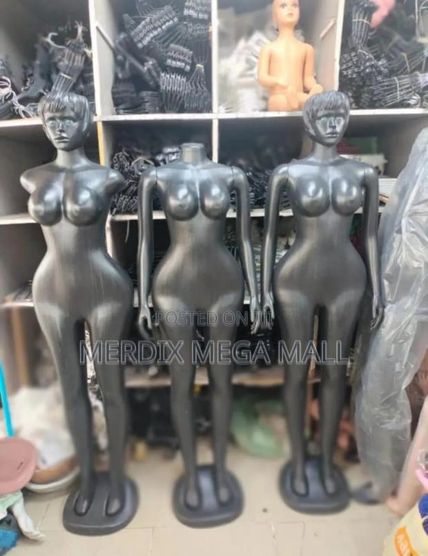 Mannequins, Female Plastic Mannequins, Dummies, Dummy