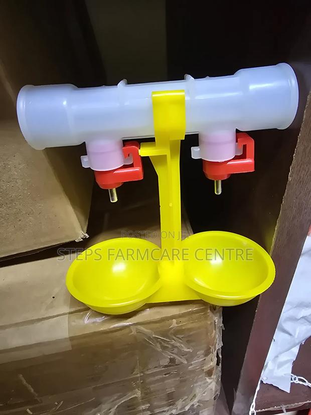 Yellow Double Cup Poultry Nipple Drinkers