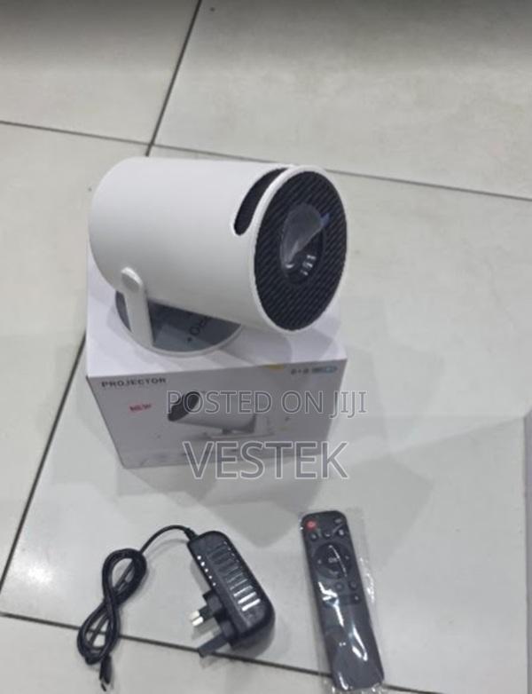 Hy 300 Ultra Android Projector for Home Theater Mini Projector - thumbnail 2