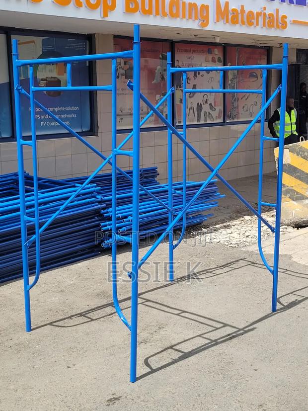 Industrial Scaffolding Ladders 2metres Height - main view