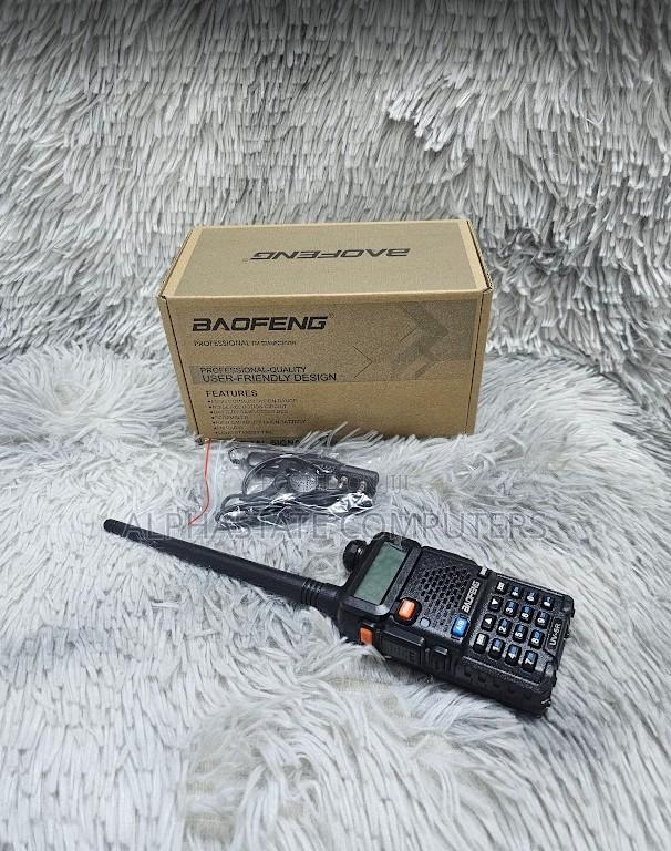 Walkie Talkie Baofeng Uv-5r 8km to 10km Dual Band Two Way Radio