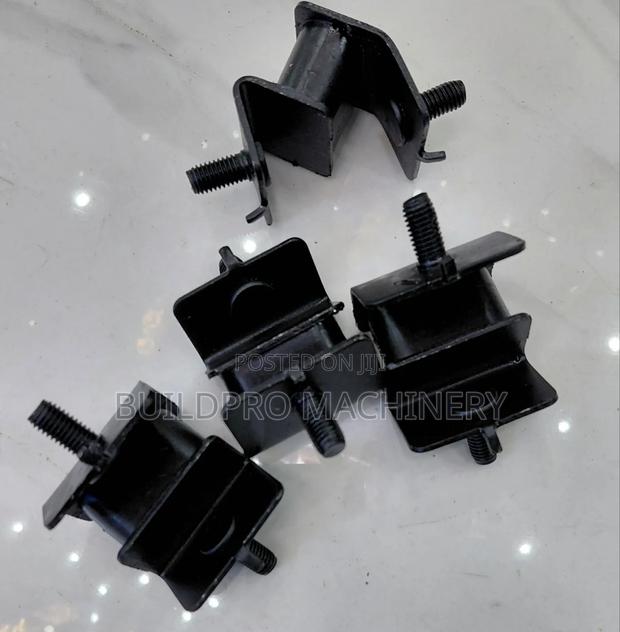 4 Pc Anti-Vibration Rubber Mount Legs for 186f Diesel Engine/Generator - main view
