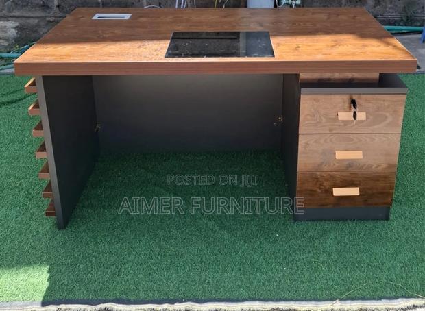 Executive Office Table 1.4m