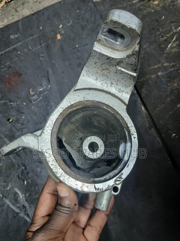 Gear Box Mounting Honda Insight - main view