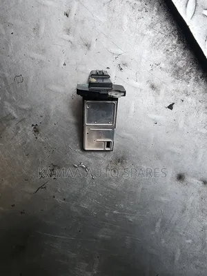 Mass Air Flow Sensor Toyota Land Cruiser 200 V8