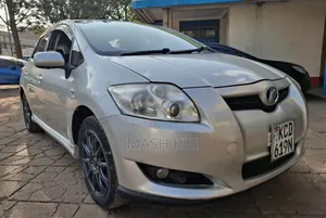 Toyota Auris 2008 Silver