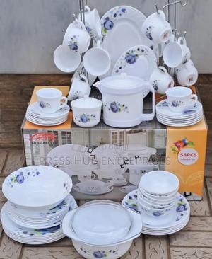 58-Piece Ceramic Dinner Set. - thumbnail 2