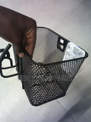 8 Liters Front Bicycle Pannier, Basket Steel and Polyester.