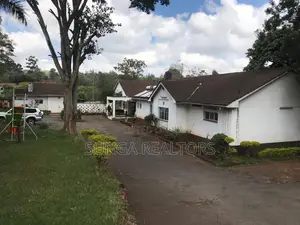 5bdrm House in Riverside Drive for rent