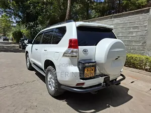 Toyota Land Cruiser Prado 3.0 TD 2012 White