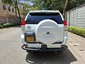 Toyota Land Cruiser Prado 3.0 TD 2012 White