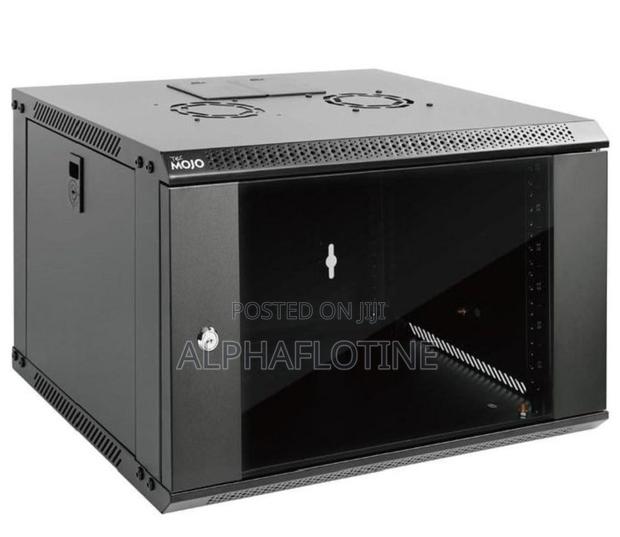 6u- 530mm (W) X 400mm (D) X 300mm (H) Wall-Mount Cabinet