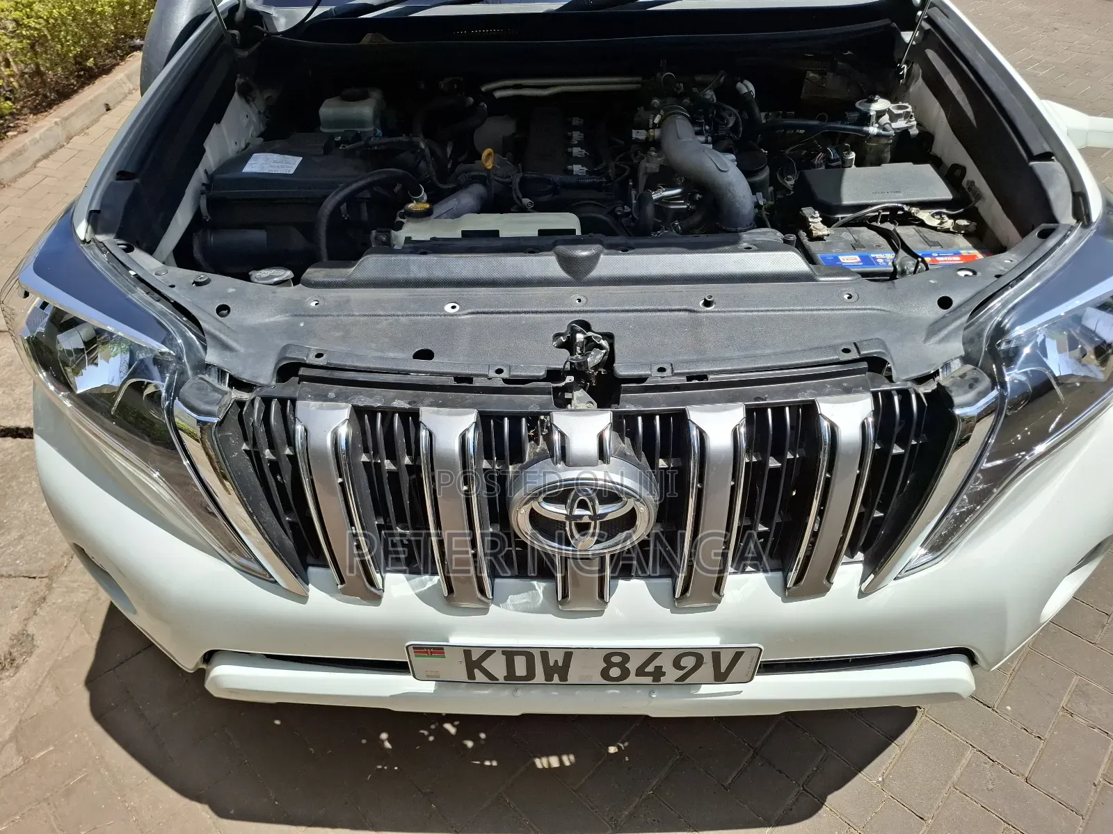 Toyota Land Cruiser Prado 3.0 TD 2012 White