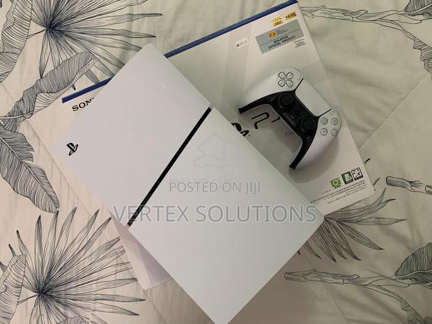 Play Station 5 Slim - main view