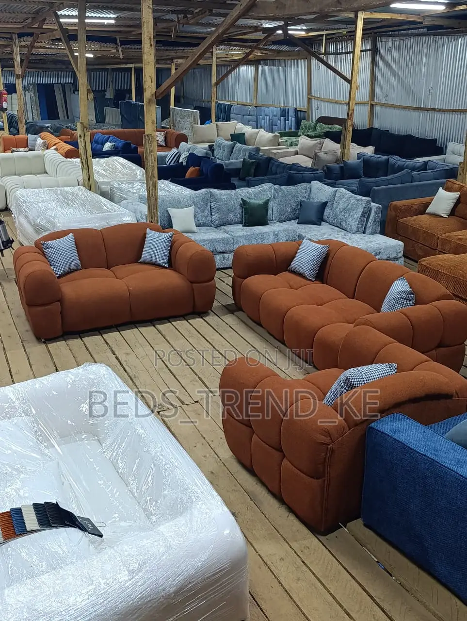 7 Seater Bubble L Seat 3,2,2