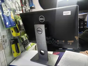 24 Inches Del Monitor With Webcam