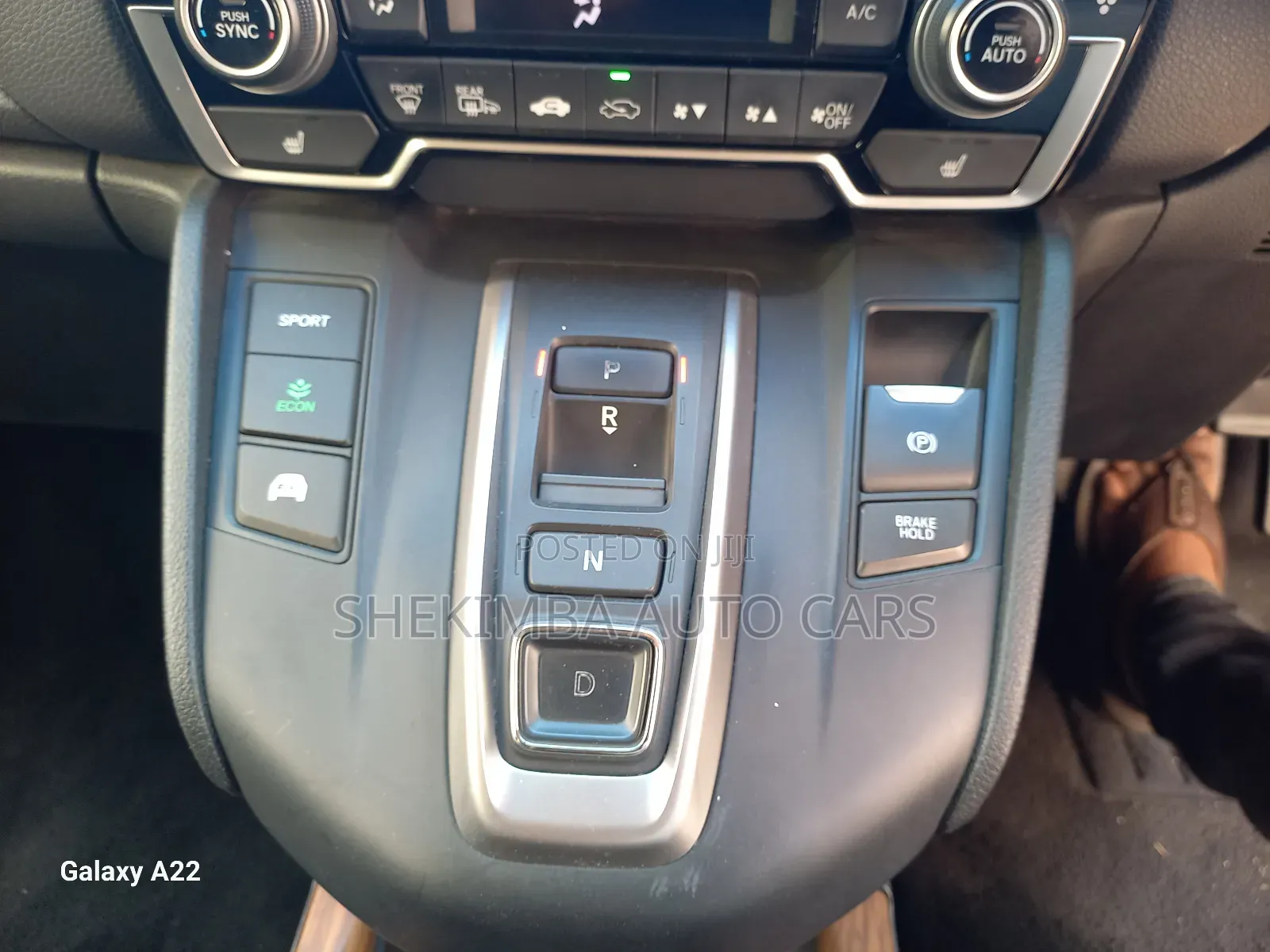 Honda CR-V 2019 White