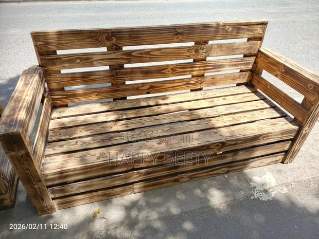 3 Seater Pallet Seat - thumbnail 3