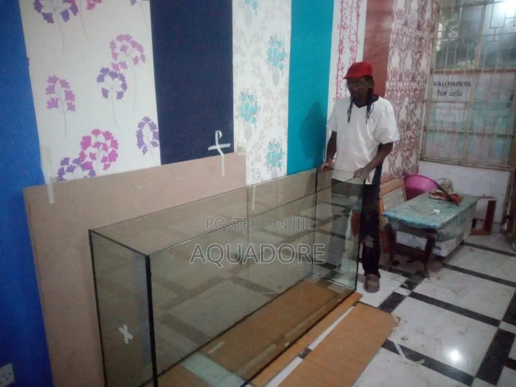 Stand Aquarium