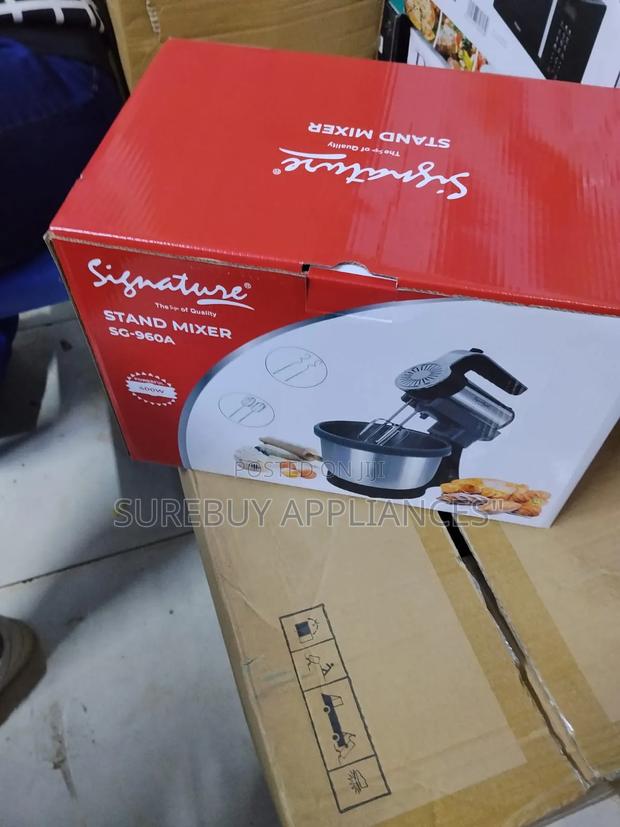 Signature 4 L Kitchen Mixer With Multiple Speed Settings - main view