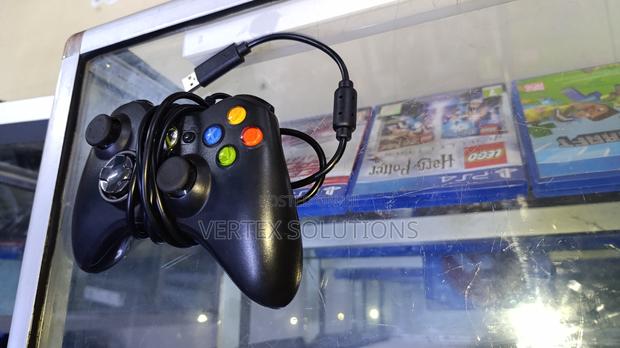 X Box 360 Controller - main view