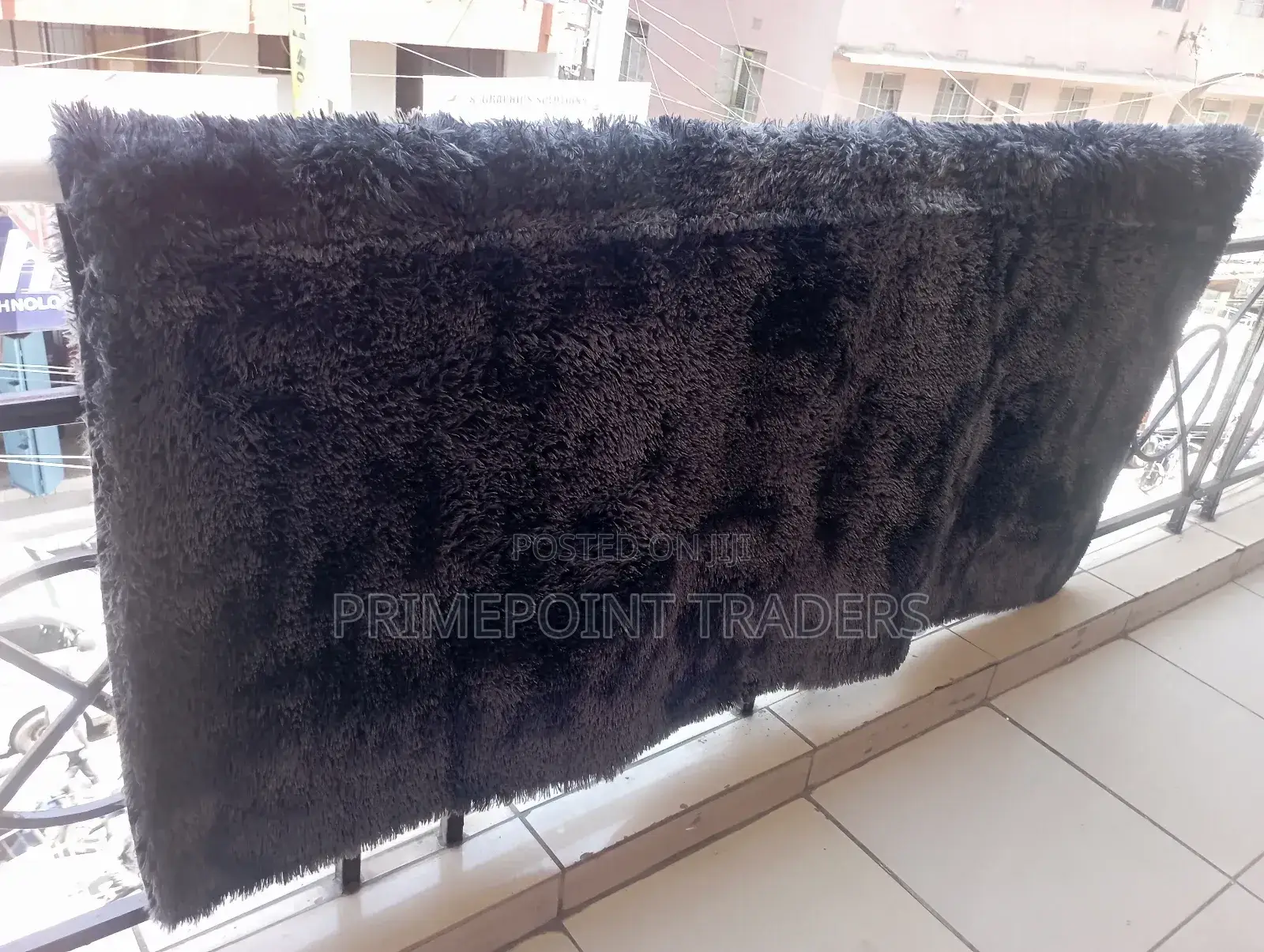 Fluffy Carpet 5 by 6 Superior Comfort