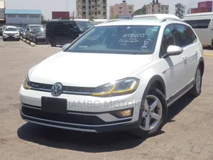 Volkswagen Golf Alltrack TSI S AWD 4MOTION 2019 White