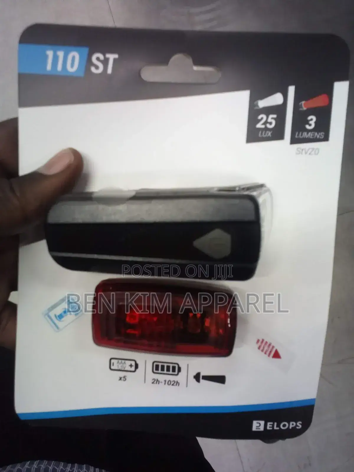 Front and Rear 75 and 3 Lumens Bicycle Lights 5 Batteries Waterproof