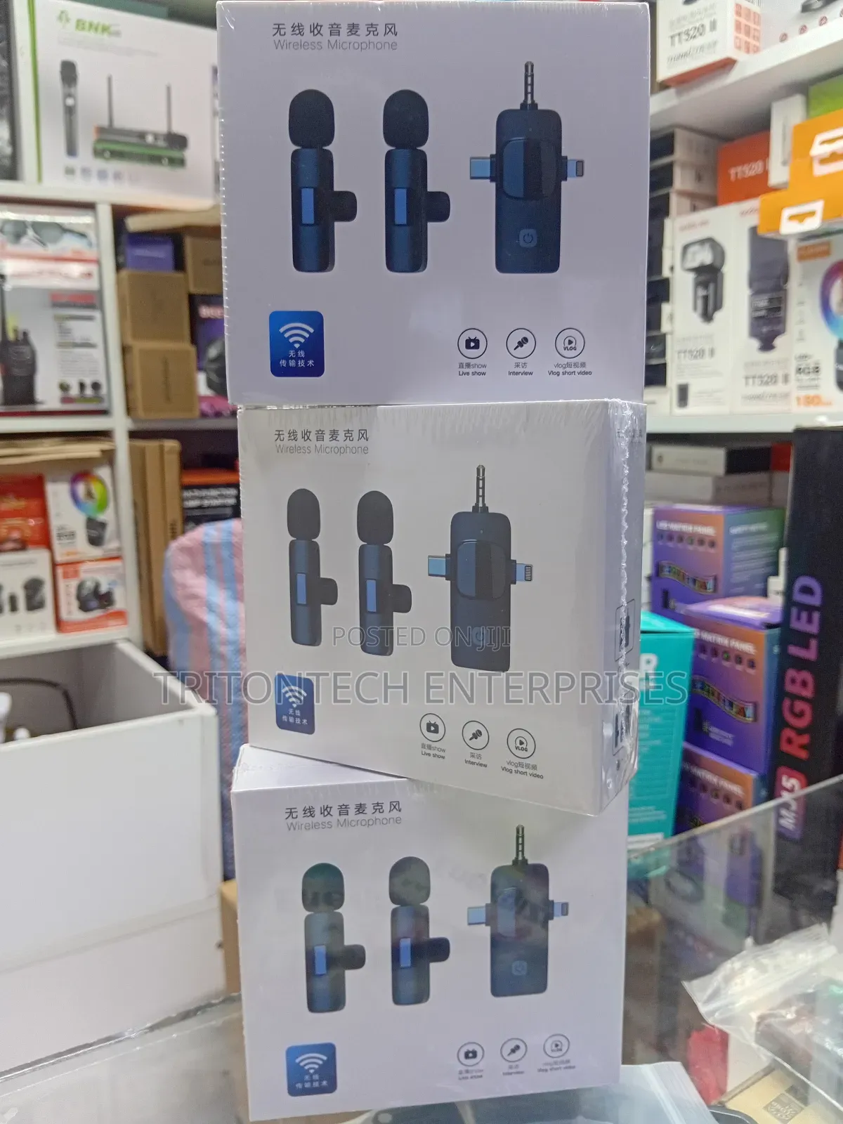  Dual Lapel Wireless Microphones