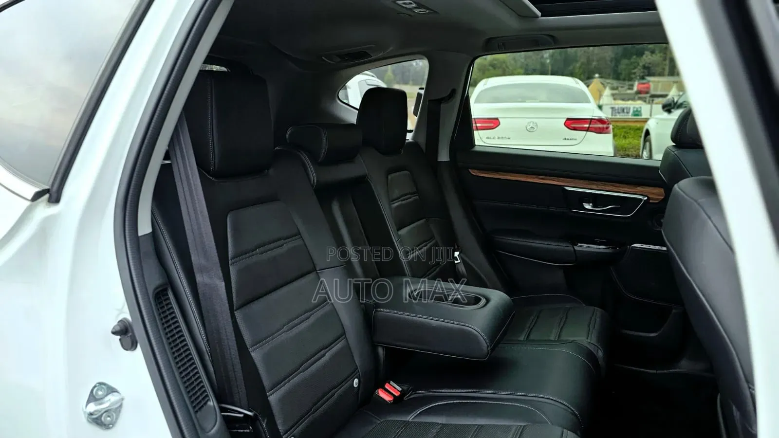 Honda CR-V 2019 White