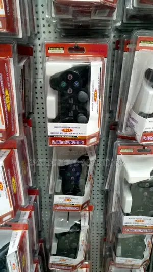 Wireless Gamepad For (Pc/Ps2 And Ps 3) Compatible