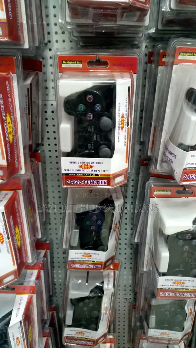 Wireless Gamepad For (Pc/Ps2 And Ps 3) Compatible