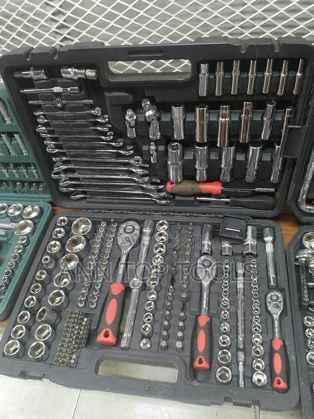 Tool Kit 216 Pieces - main view