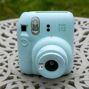 Fujifilm Instax Mini 12 - main view