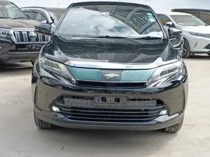 Toyota Harrier 2.5 Hybrid 4WD 2019 Black