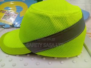 Reflective Bump Cape/ Helmet - thumbnail 2