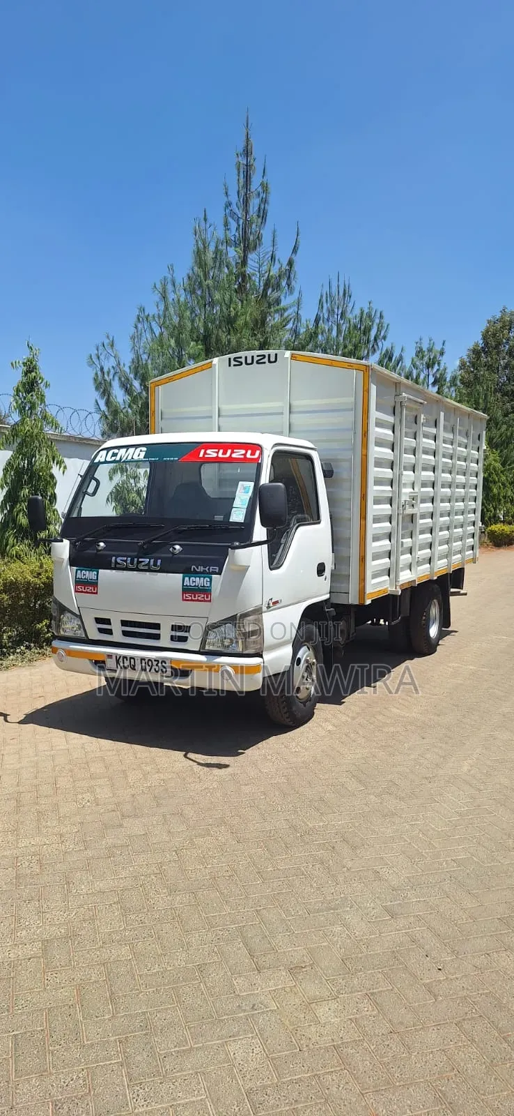 Isuzu NKR for Sale 2018 White