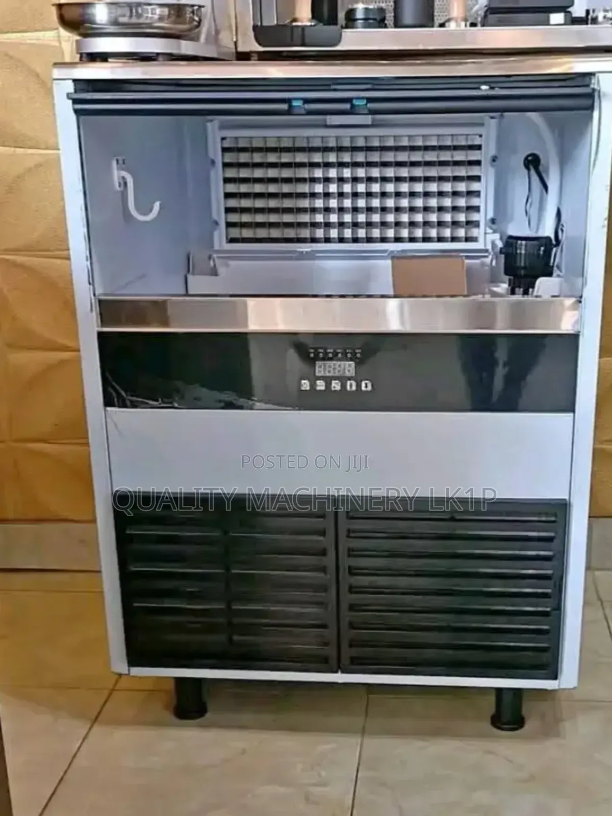 Highly Rated Ice Maker 120kg