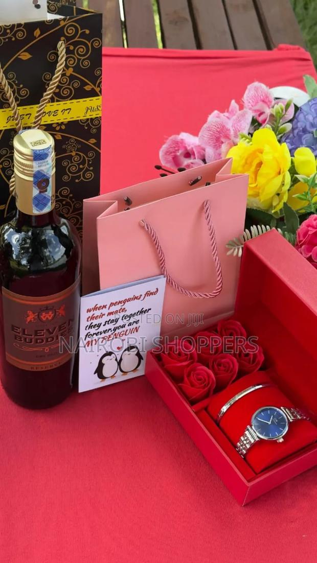 Gift Pack / Wine / Watch/ Gift Card - thumbnail 4