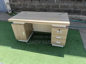 Modern Spacious 1.4m Office Desk