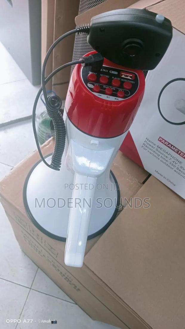 Portable Megaphone Bullhorn - main view