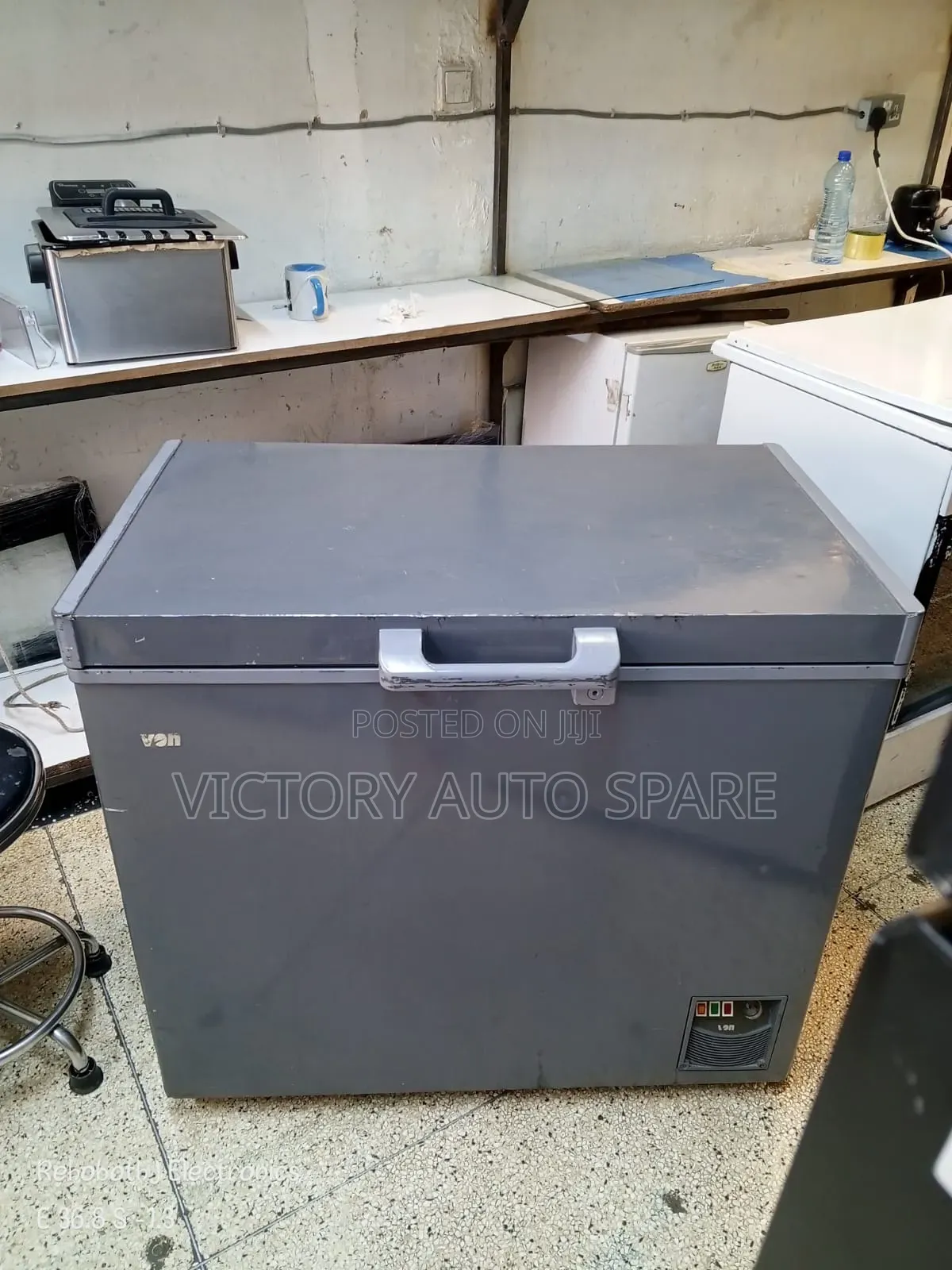 Von Chest Freezer